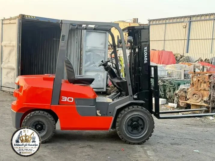 إيجار فوركلفت في الدمام - بقيق - رأس تنورة 1.5 طن 2.5 طن 3 طن 5 طن 7 طن 10 طن 16 طن 20 طن 25 طن 30 طن | ديزل وكهرباء | Forklift Hire Dammam