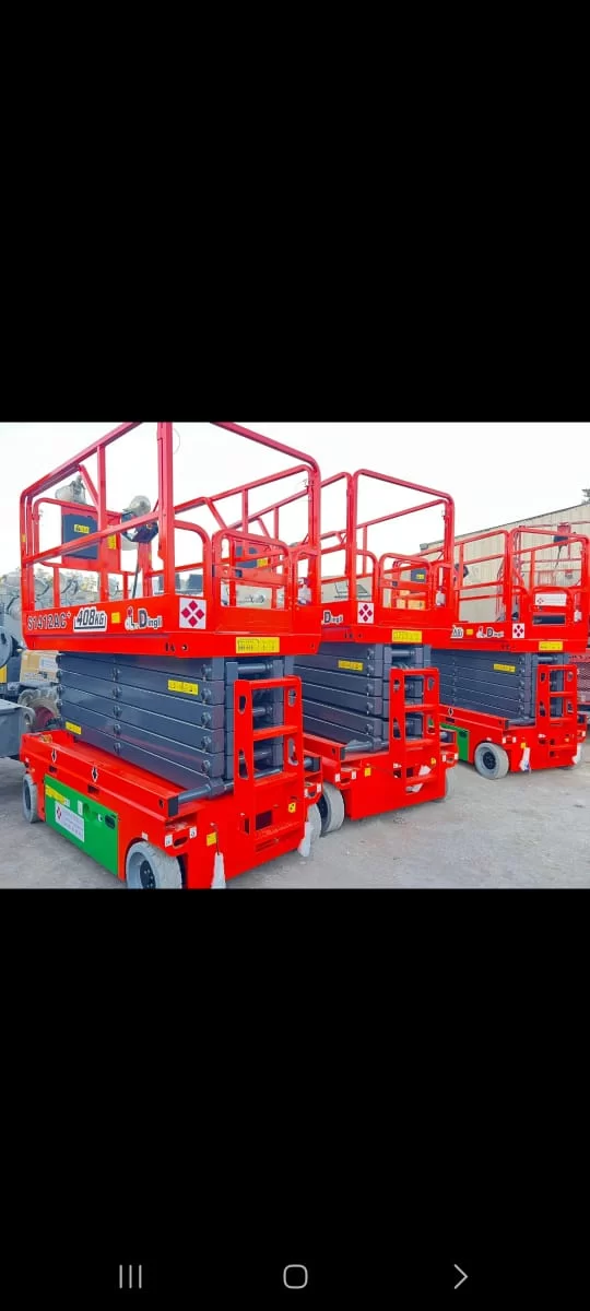 مان لفت للايجار.. رافعات شوكية للإيجار..سيزر لفت وكرينات وجي سي بي وبوم لفت تيليسكوبيه للايجار