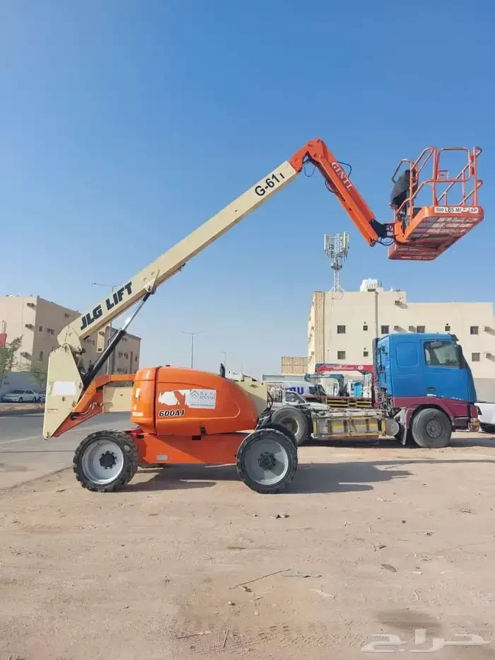 سيزر لفت للايجار المدينة رافعة شوكية للايجار المدينة فوركلفت للايجار المدينة مان لفت للايجار المدينة 0578601789
