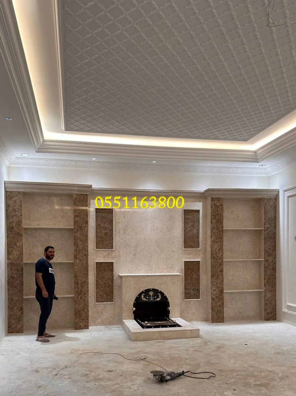 ديكورات مشبات الحجر ورخام الطبيعي يمنح الخيمة مظهرا راعه