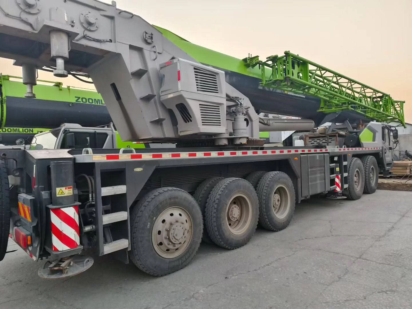 كرينات للايجار في الرياض | الدمام جدة | جميع الاحجام تيوفي مع سواق * Cranes for rental in Dammam | Riyadh * Jeddah