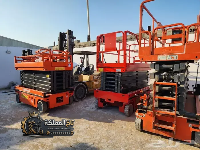 فوركلفت للإيجار في جدة — رافعة شوكية للمستودعات 1.5T إلى 10T 🏗️
