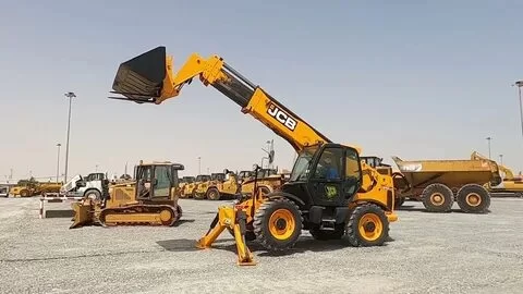رافعات تلسكوبية للإيجار الرياض الدمام | جي سي بي للايجار الرياض الدمام | تليهندر للإيجار في الرياض الدمام