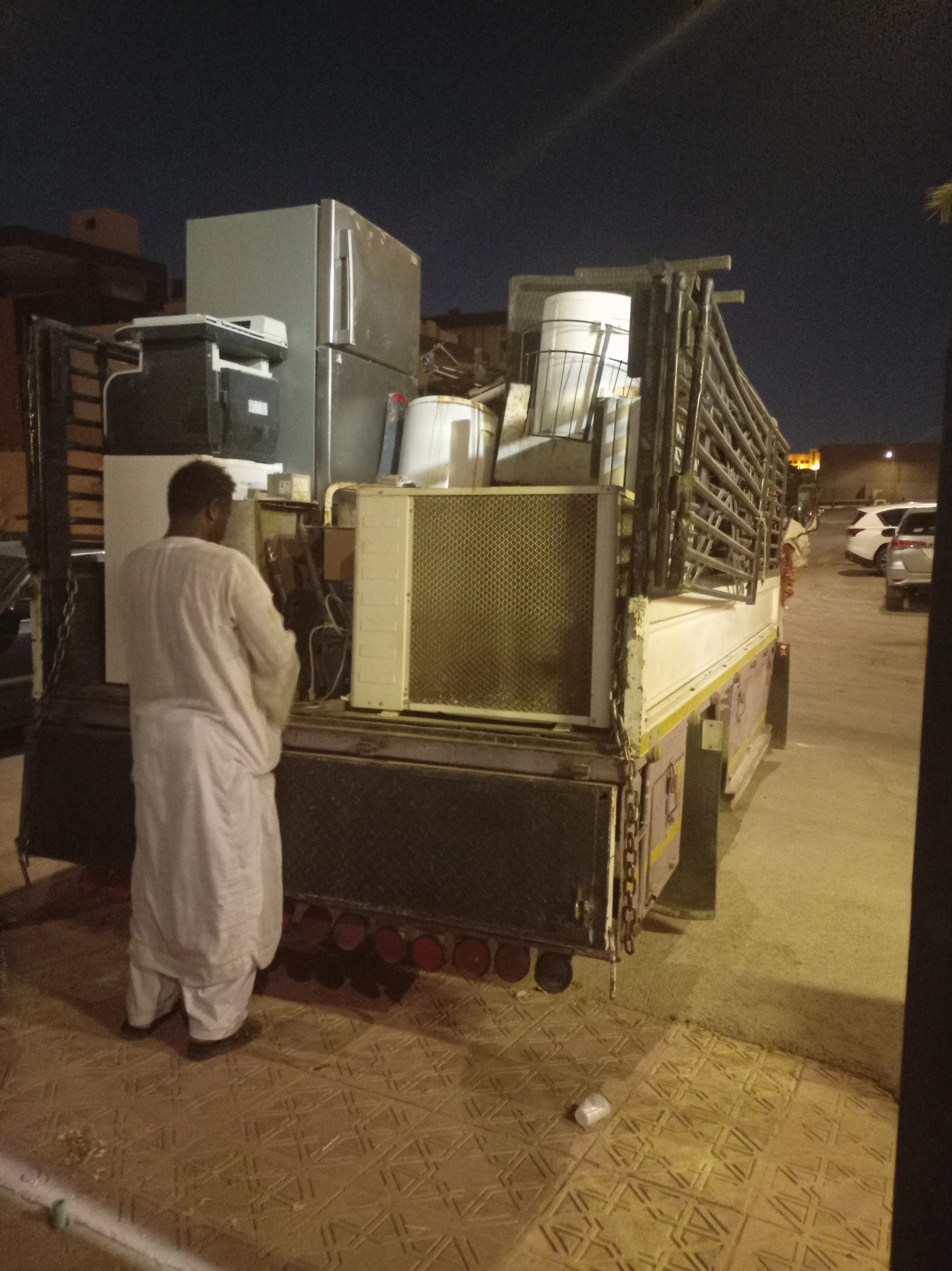 شراء اثاث مستعمل حي عرقة 0507620384