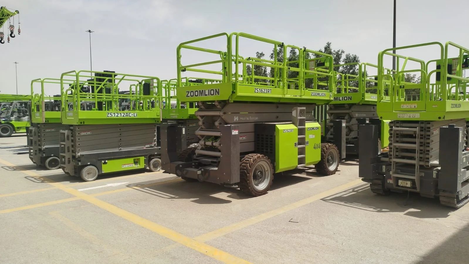 سيزر لفت 10 متر و 12 متر للايجار في الدمام  Dammam scissorlift rental