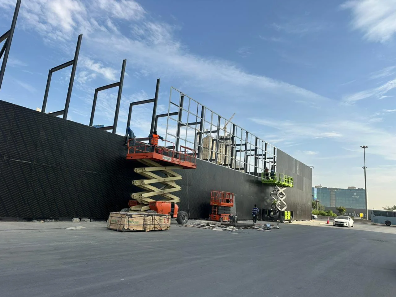 سيزر لفت للمشروعات الهندسية والمناطق الصناعية | تغطية (جدة - الدمام - رابغ)