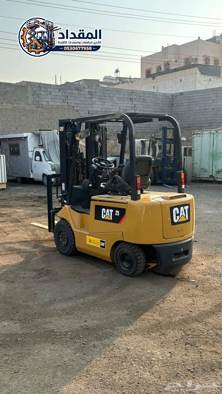 تأجير رافعات شوكية الدمام (فوركلفت) 3 الى 16 طن | Forklifts For Dammam 0530677958