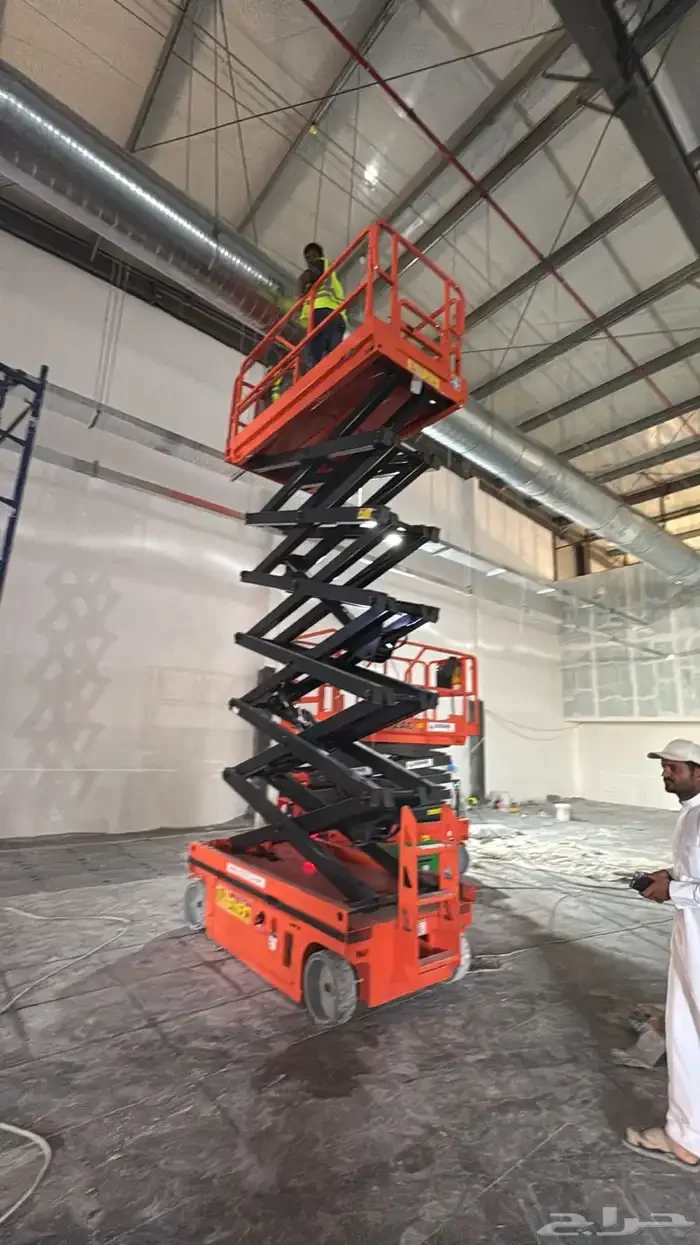سيزرلفت للايجار في مكه مان لفت للايجار في مكه رافعة شوكية للايجار في مكه0578223419