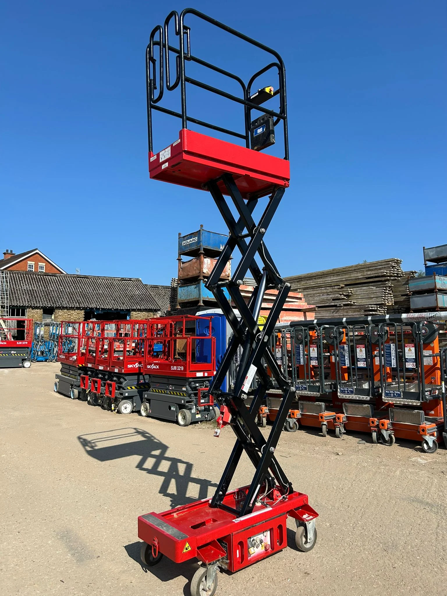 سيزر لفت جديد للايجار في الدمام | تاجير سيزر لفت الدمام | Forklift 1.5 Ton To 25 Ton |