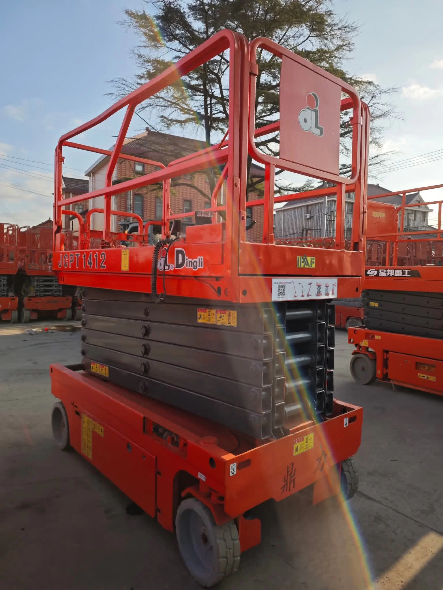 سيزر لفت للإيجار مان لفت للإيجار فوركلفت رافعات شوكية للإيجار الرياض الدمام جدة