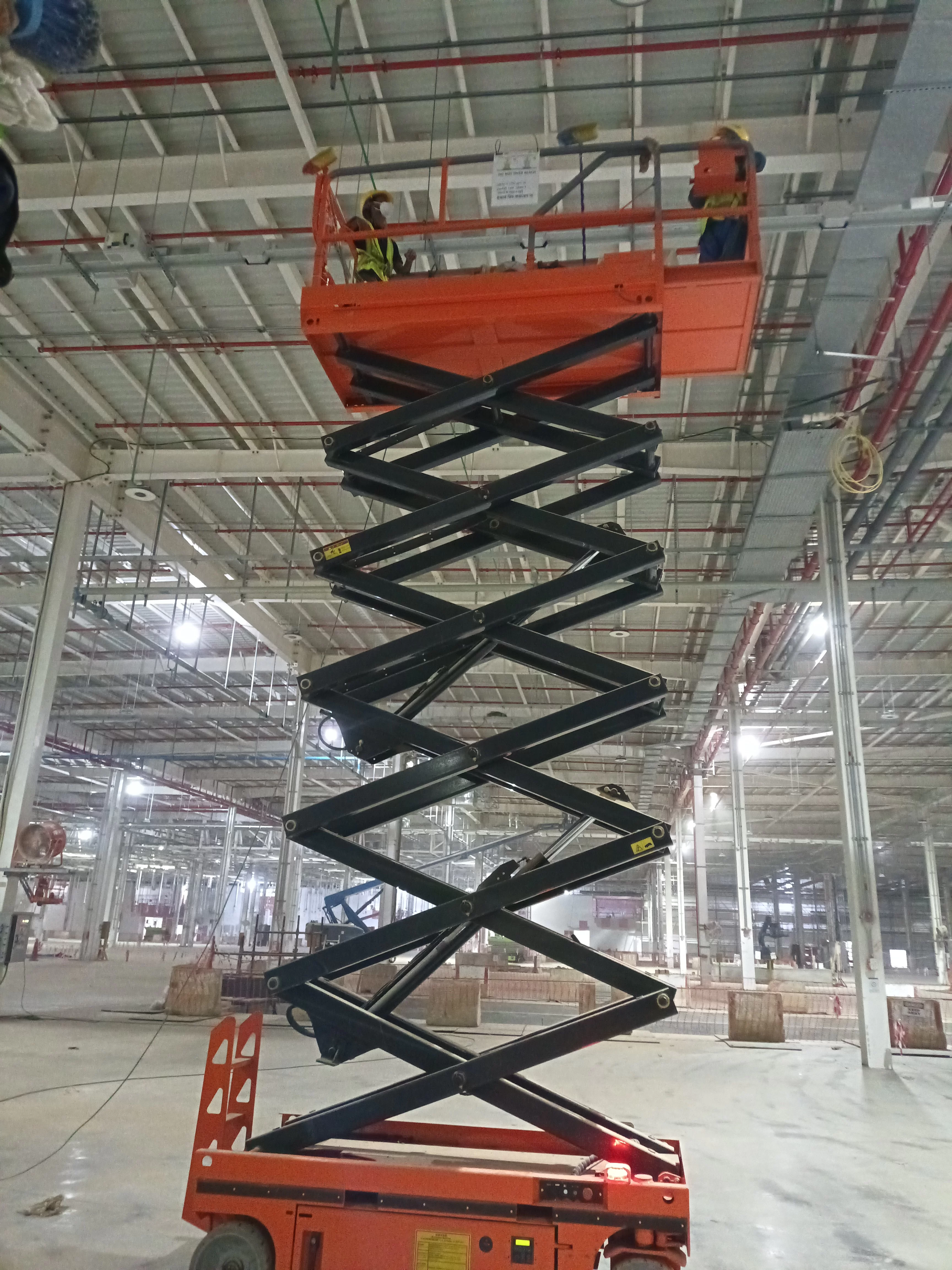 سيزر لفت للايجار الشهري وليومي