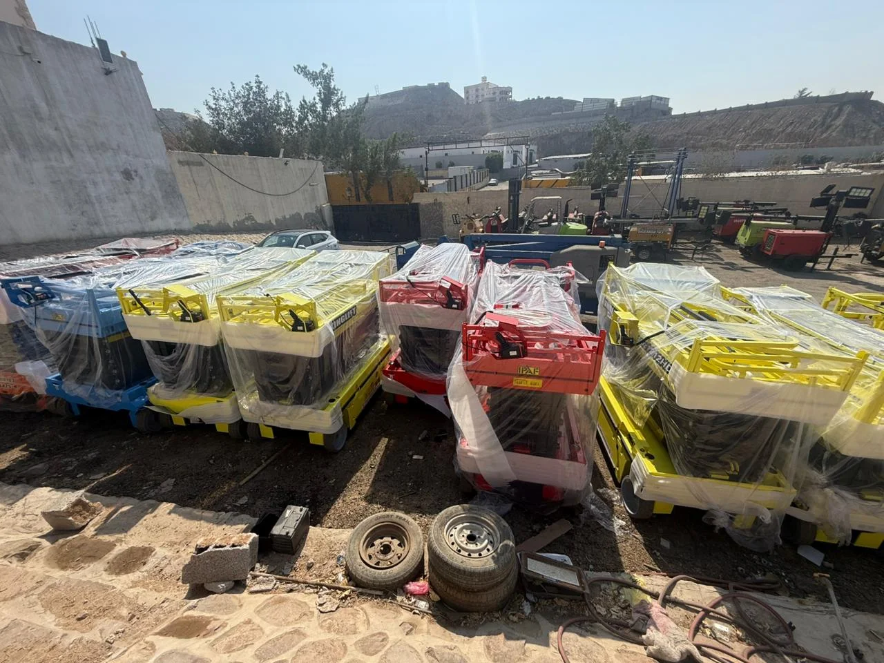 🚀 Scissor Lift Rental in Jeddah | Makkah | Madinah | Saudi Arabia