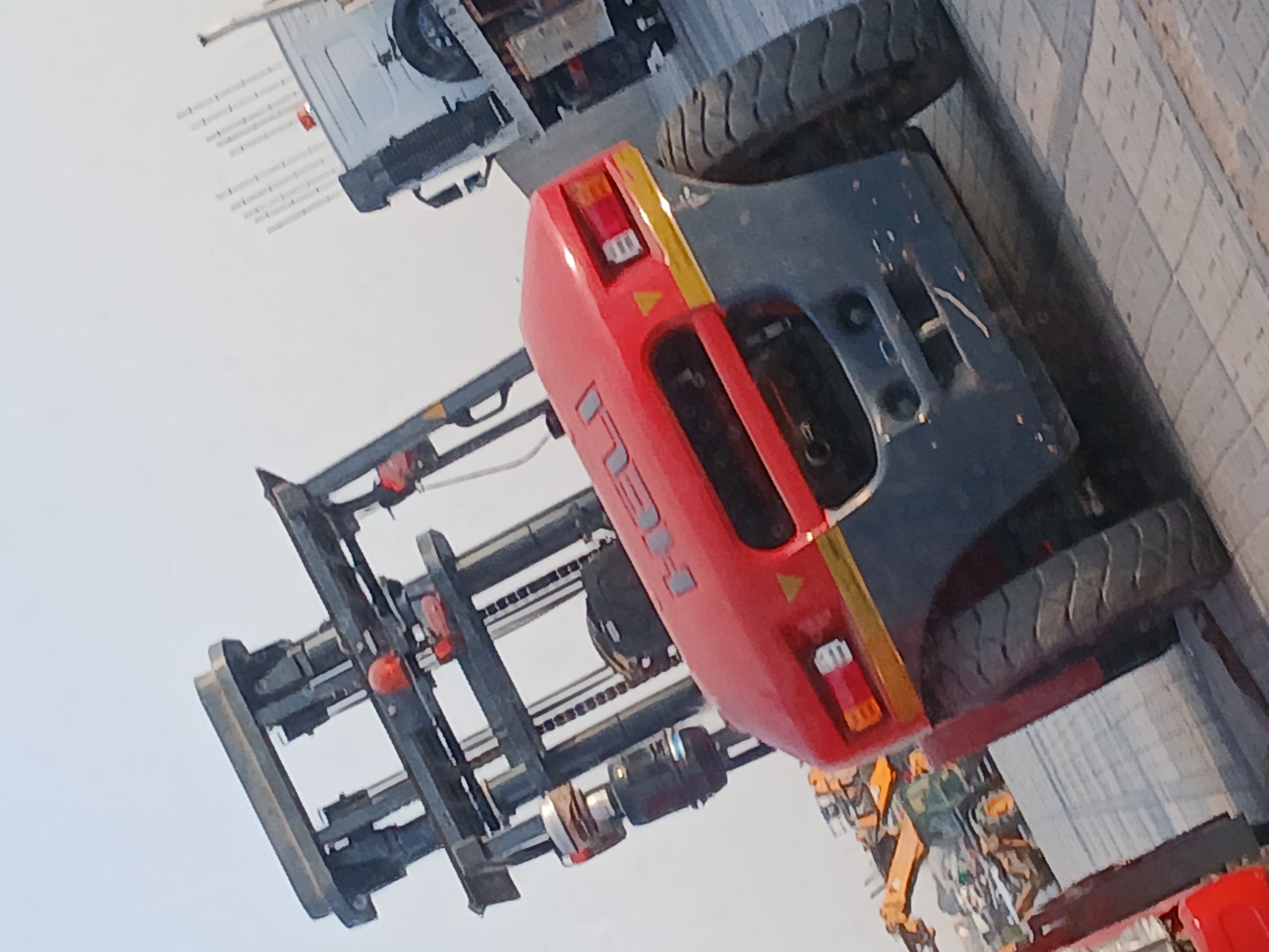 Forklift10ton rent